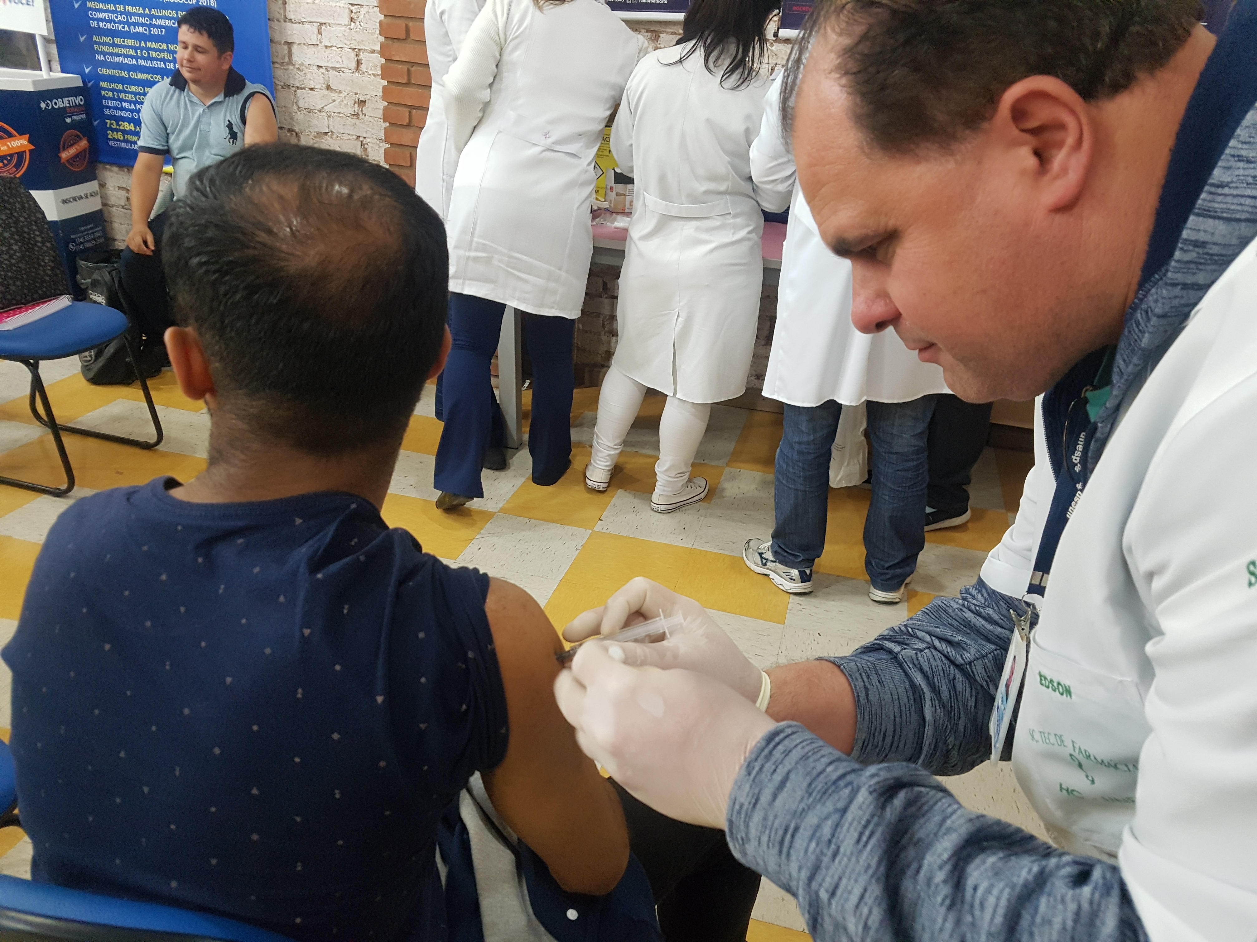 Campanha de vacinação na Unibr é sucesso, atingindo alunos e comunidade